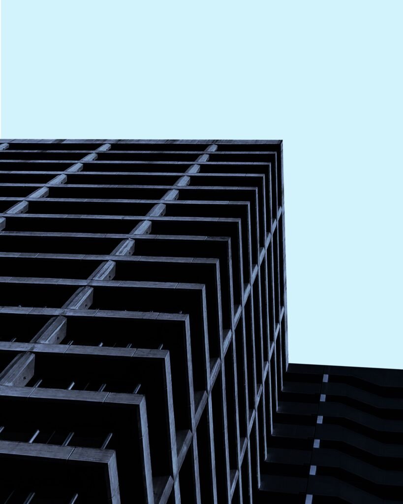 عمارة استثمارية للإيجار في مكة 8 شقق في حي العزيزية 